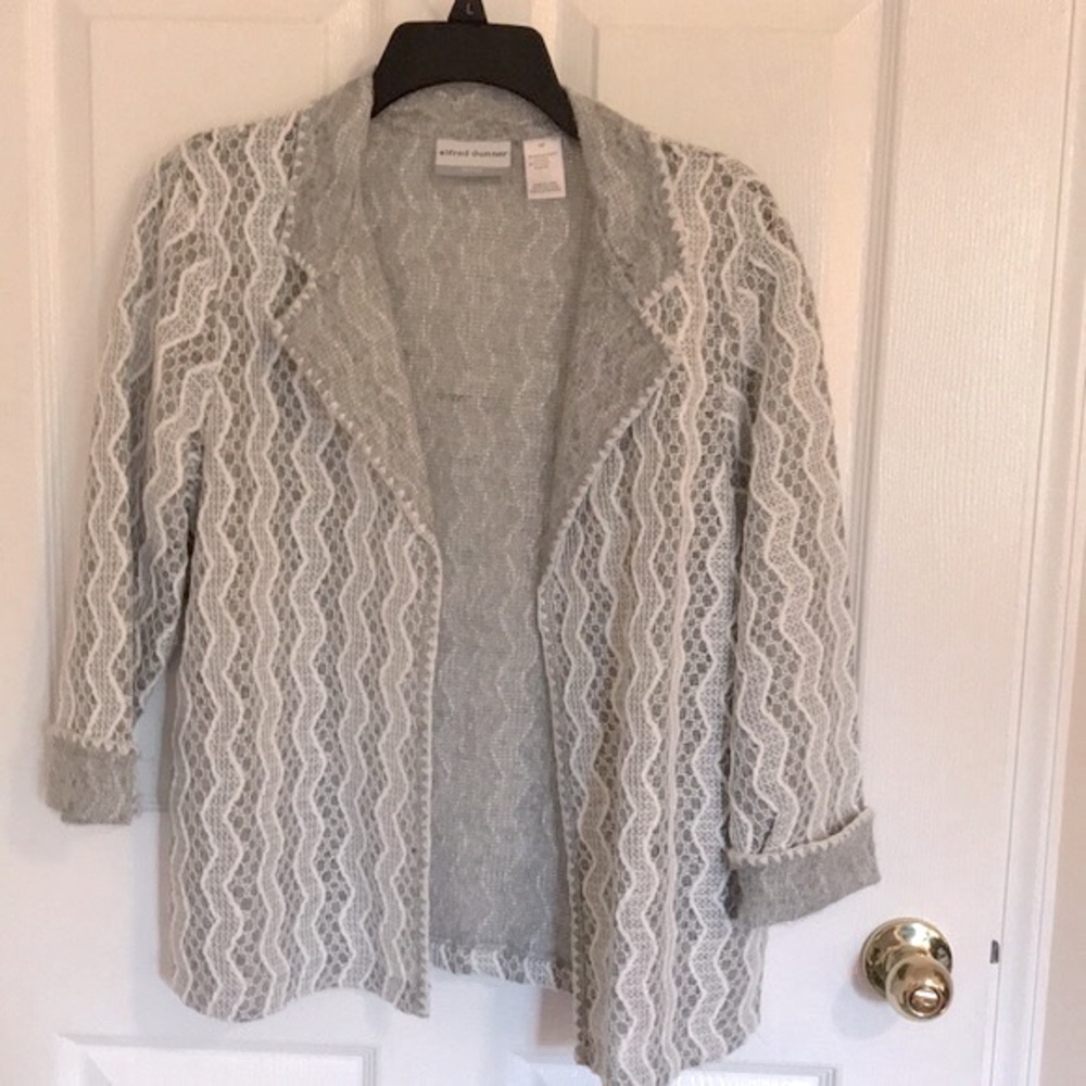 Alfred Dunner Light Gray and White Lace-Overlay Open Cardigan Blazer - Picture 9 of 9